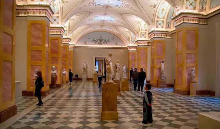 Скульптуры в Государственном Эрмитаже